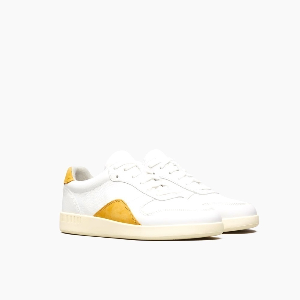 NWOB The ReLeather Court Sneaker White Mustard F9/M7 - Picture 1 of 10